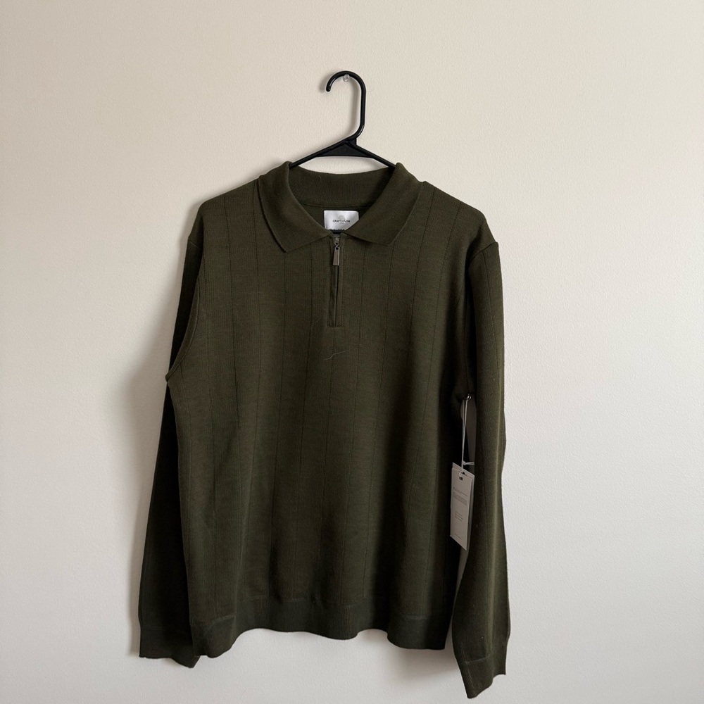 Men's Dark Green Zip-Up Sweater